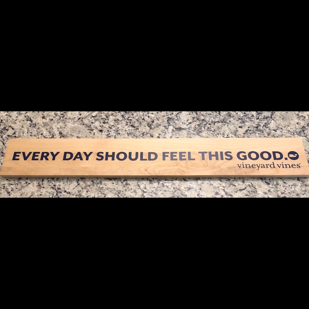 Vineyard vines wooden sign